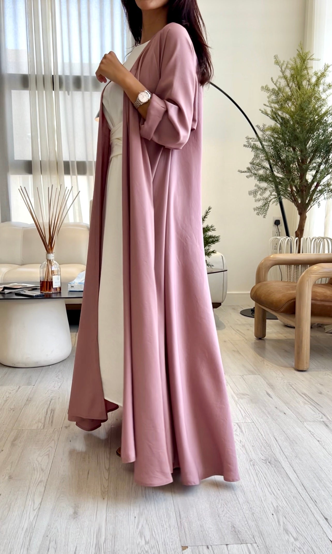 Nude Flowy Abaya